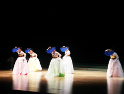 中韓文化交流—老年文化交流活動(dòng)