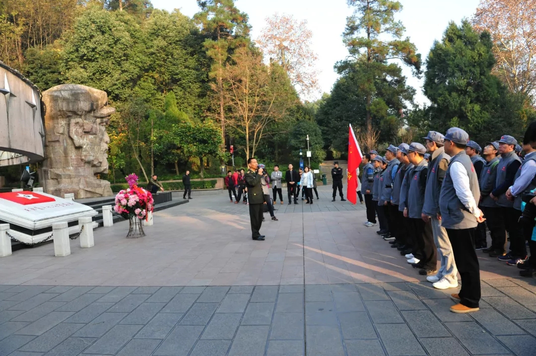 14.webp.jpg 14.webp.jpg