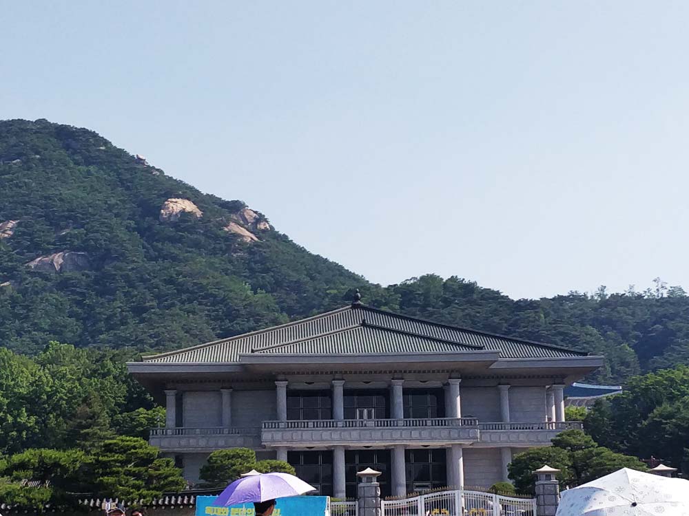 青瓦臺2.jpg 青瓦臺2.jpg